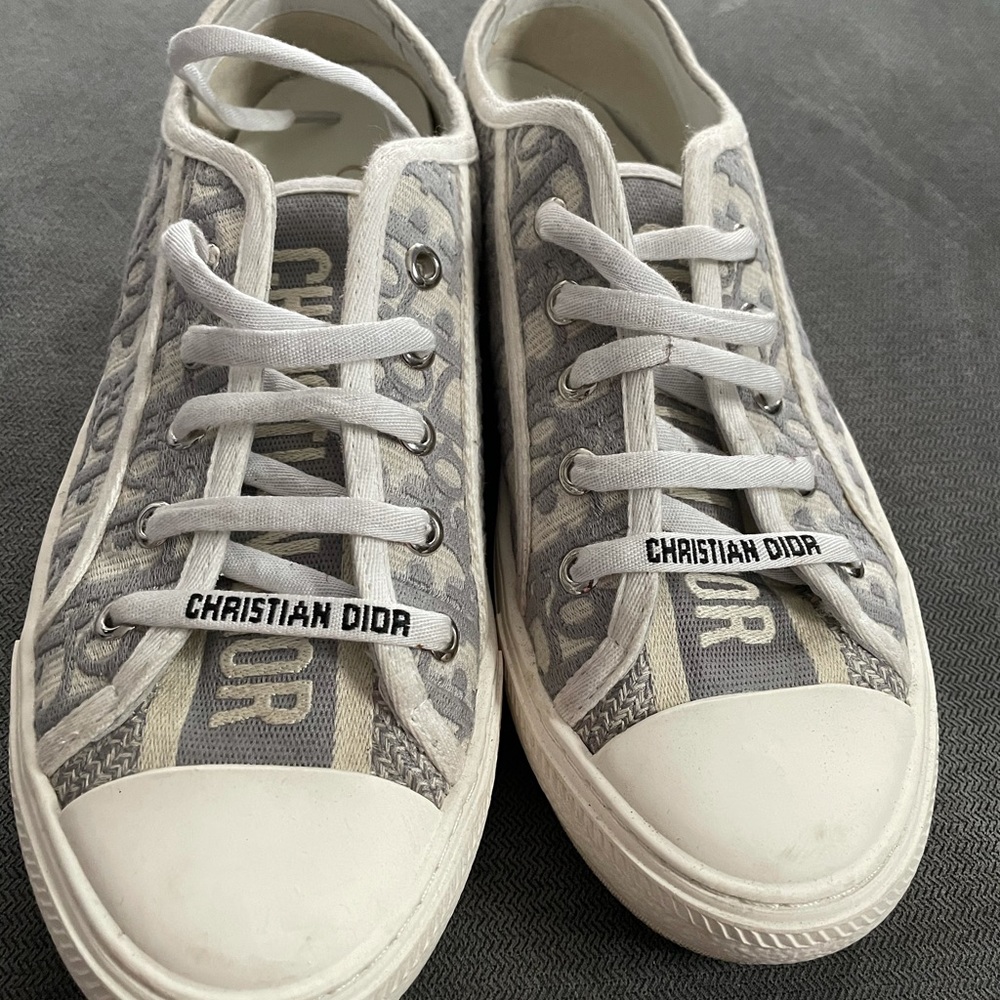 DIOR Sneakers